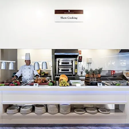酒店 Alexandre Grand Teguise Playa 4*