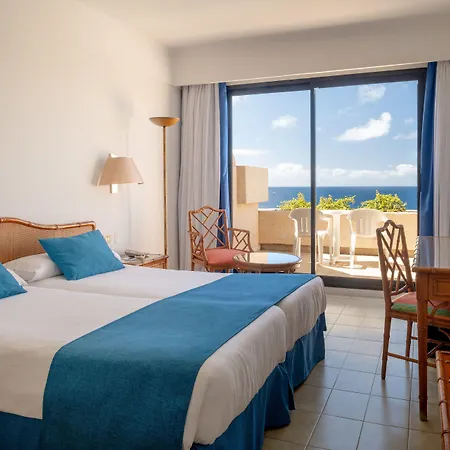 Alexandre Grand Teguise Playa 酒店 4*