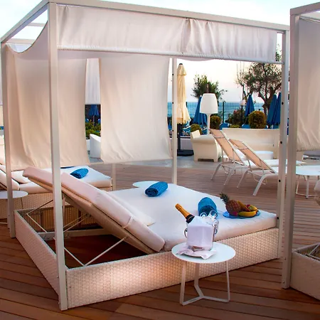 Alexandre Grand Teguise Playa Costa Teguise