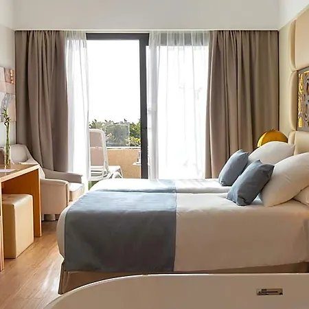 Alexandre Teguise Playa 4*