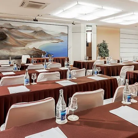 Hotel Alexandre Grand Teguise Playa 4*